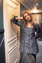 将图片加载到图库查看器,ROBE SIHUA - BROCART DE SOIE BLEU